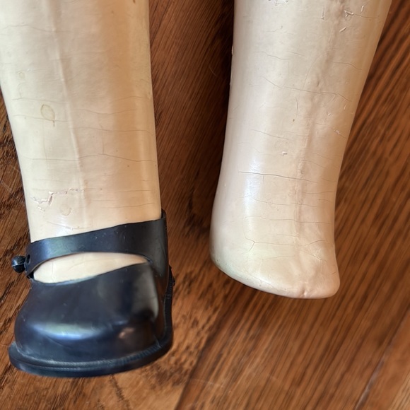 Antique Doll w/dress - Picture 14 of 16